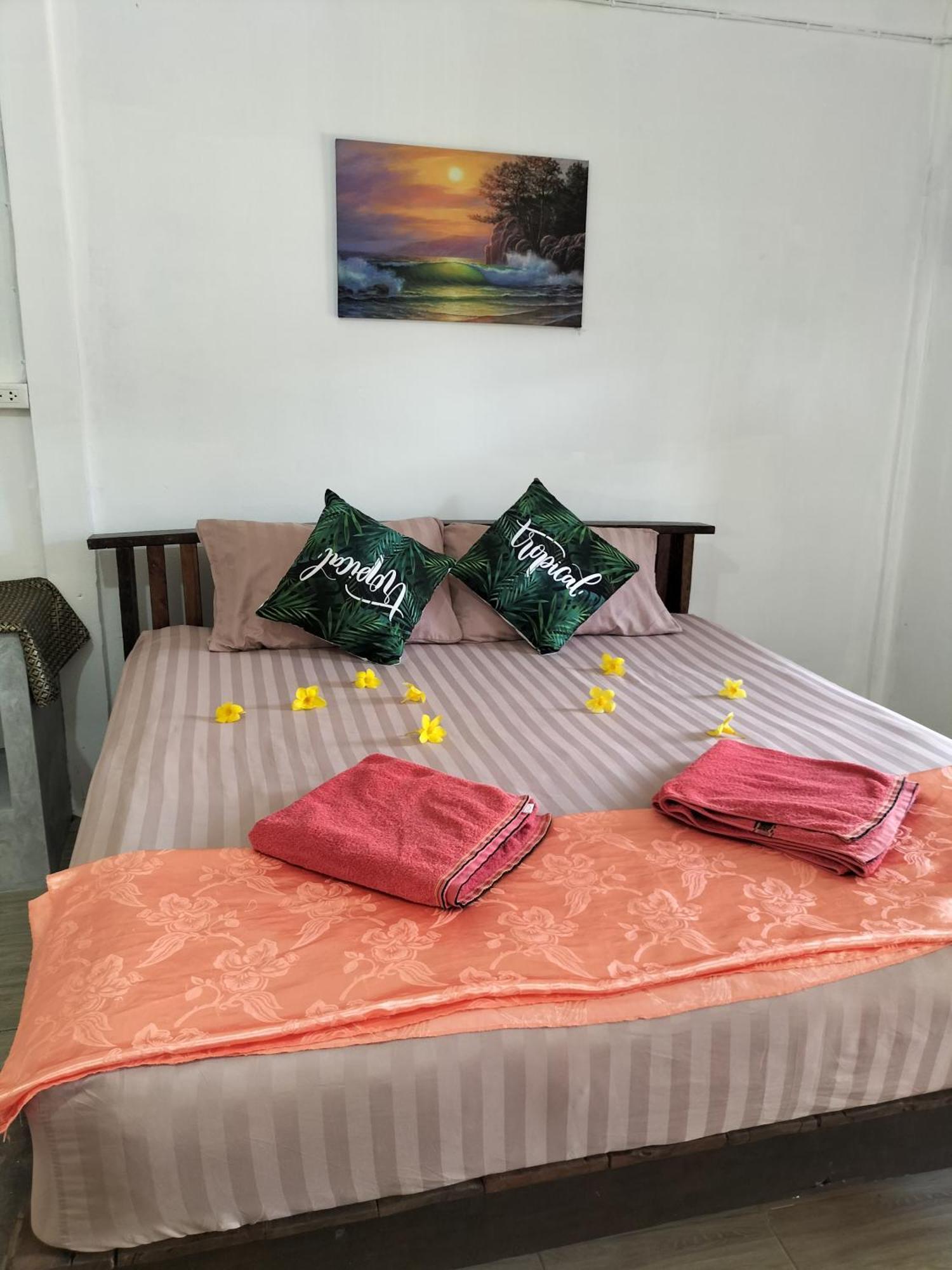 Lanta Rabbit Rooms Ko Lanta Kültér fotó